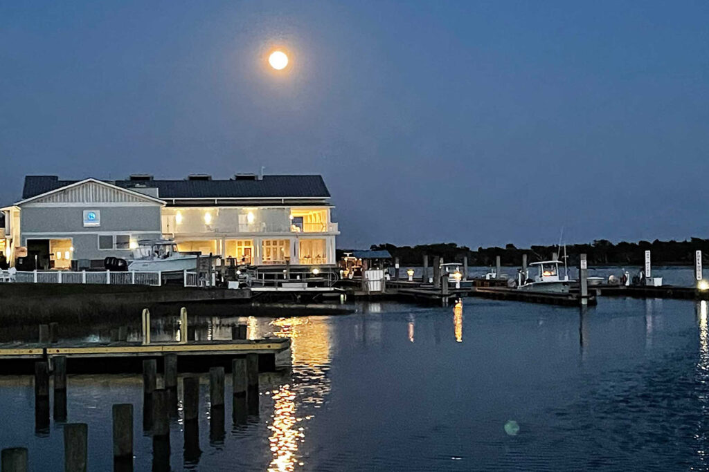 Full Moon Cruise Beaufort, NC 34° North Restaurant + Bar